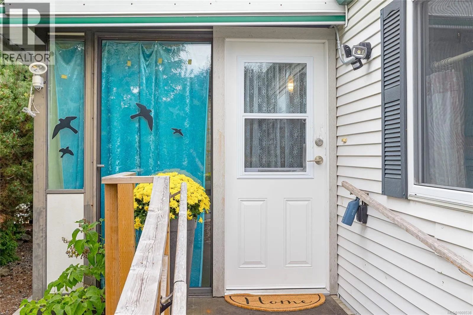 52 10980 Westdowne Rd