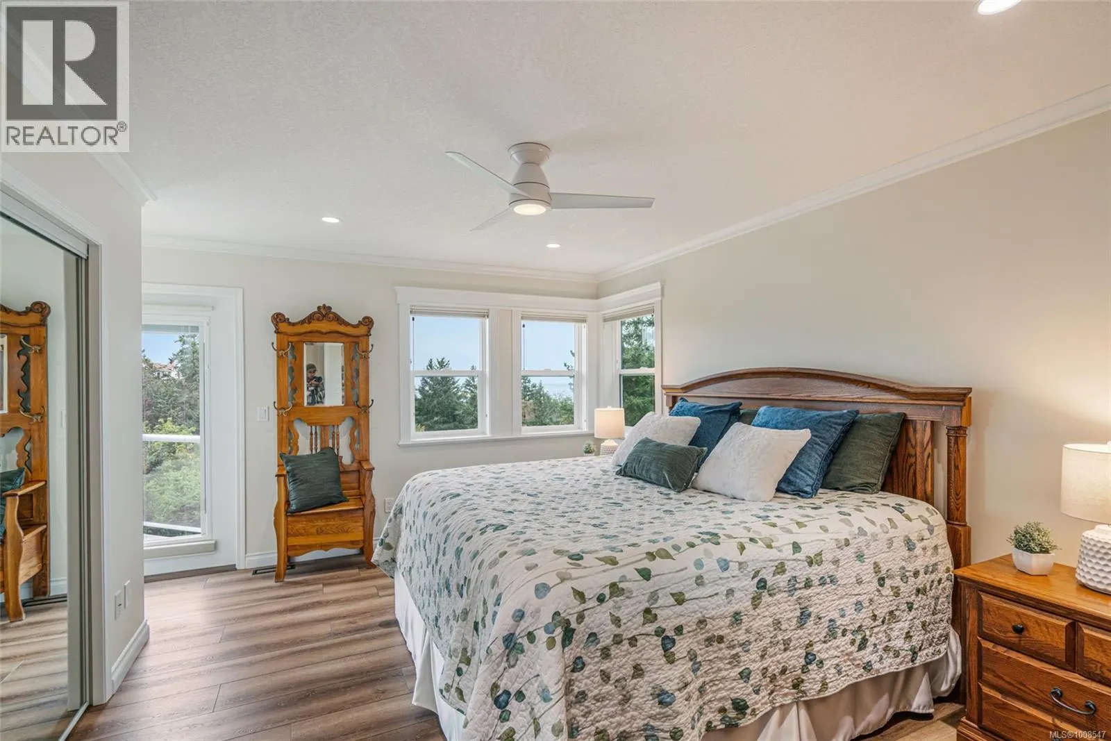 3419 Redden Rd