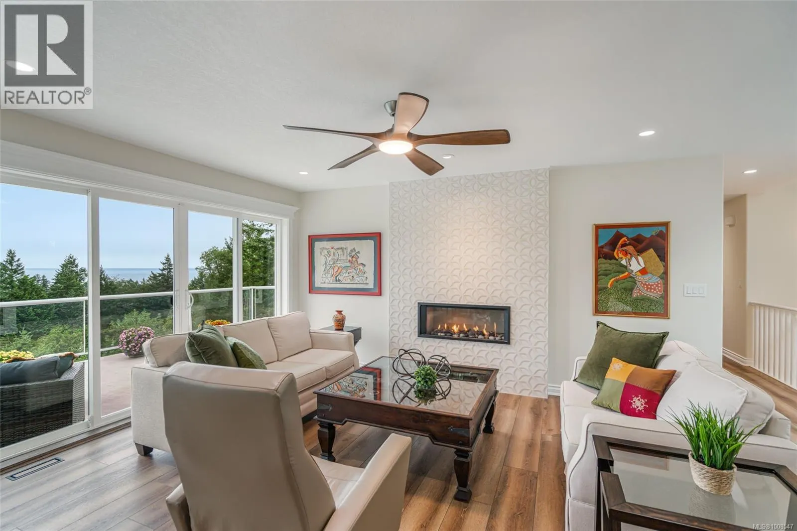 3419 Redden Rd