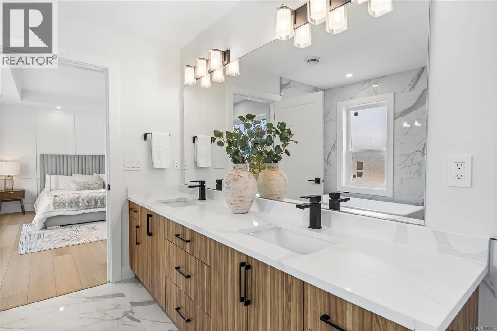 2339 Swallow Pl