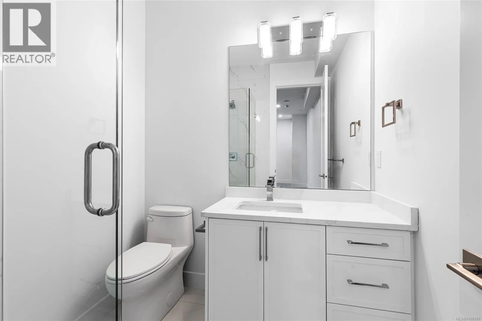 772 Plover Crt