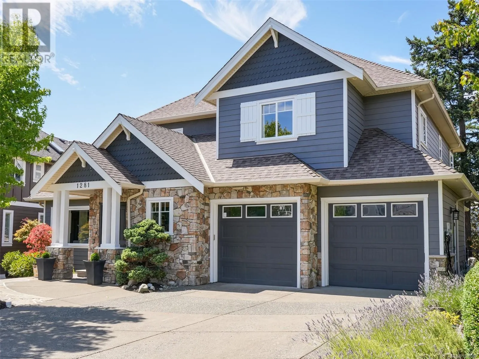 1281 Rockhampton Close