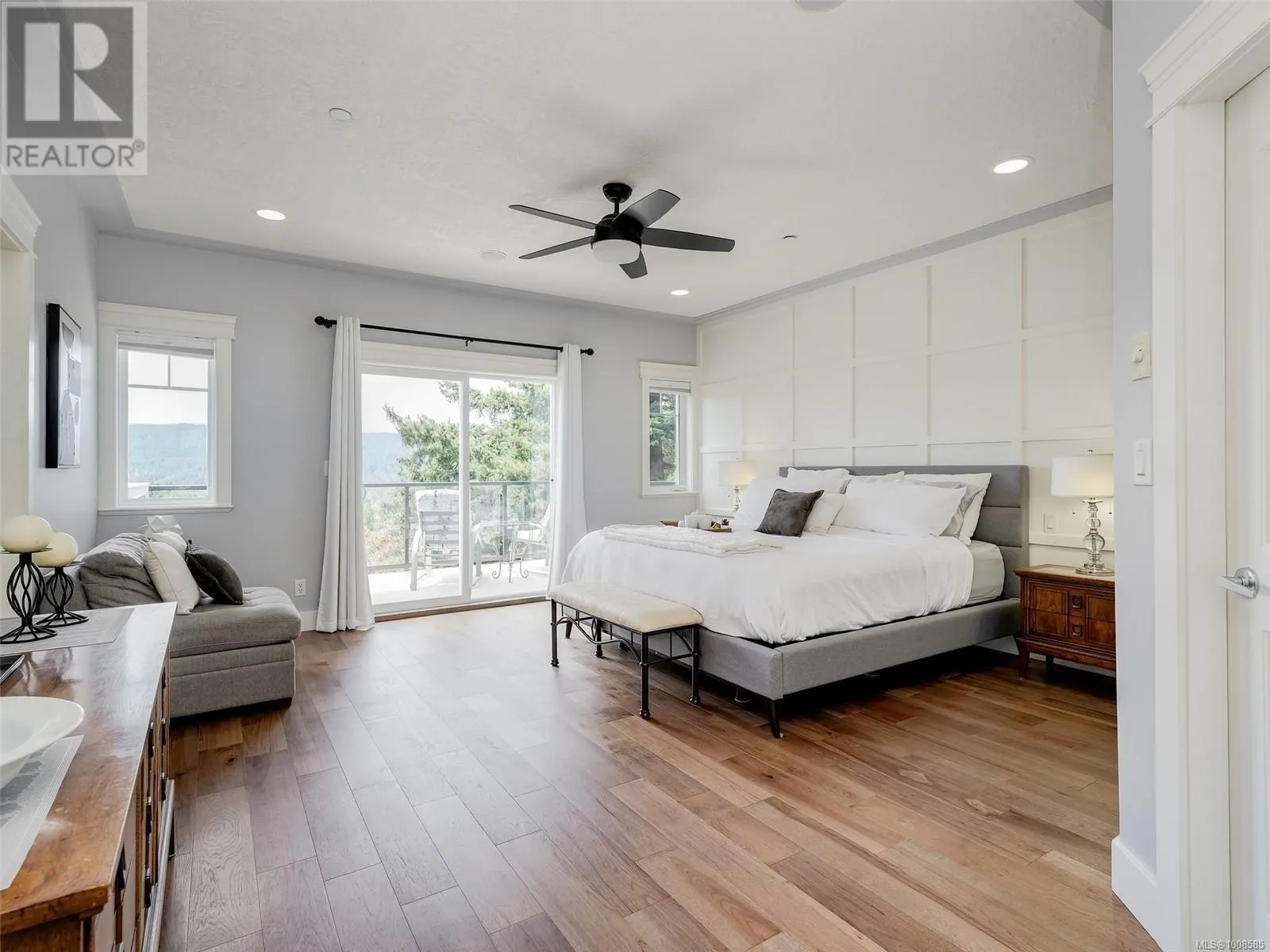 1281 Rockhampton Close