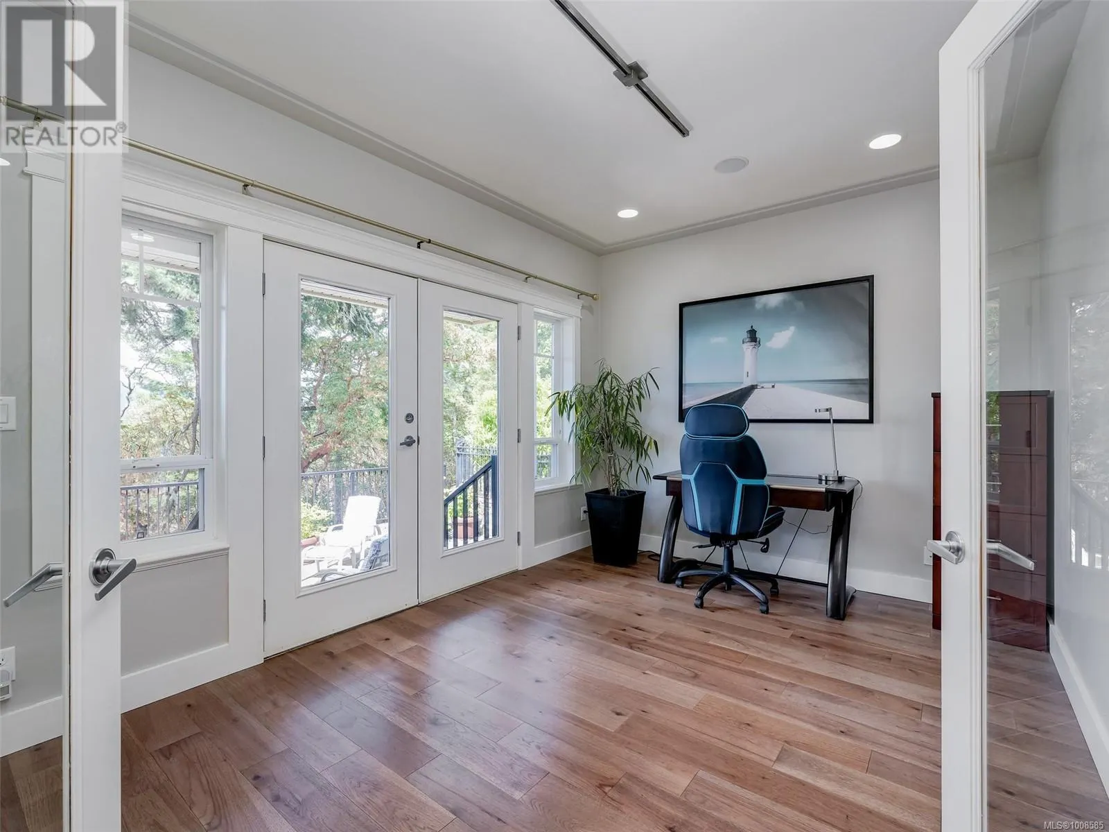 1281 Rockhampton Close