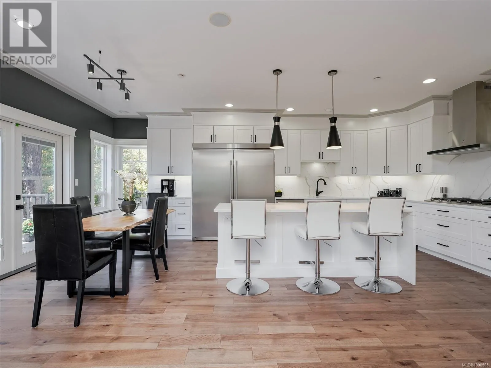 1281 Rockhampton Close