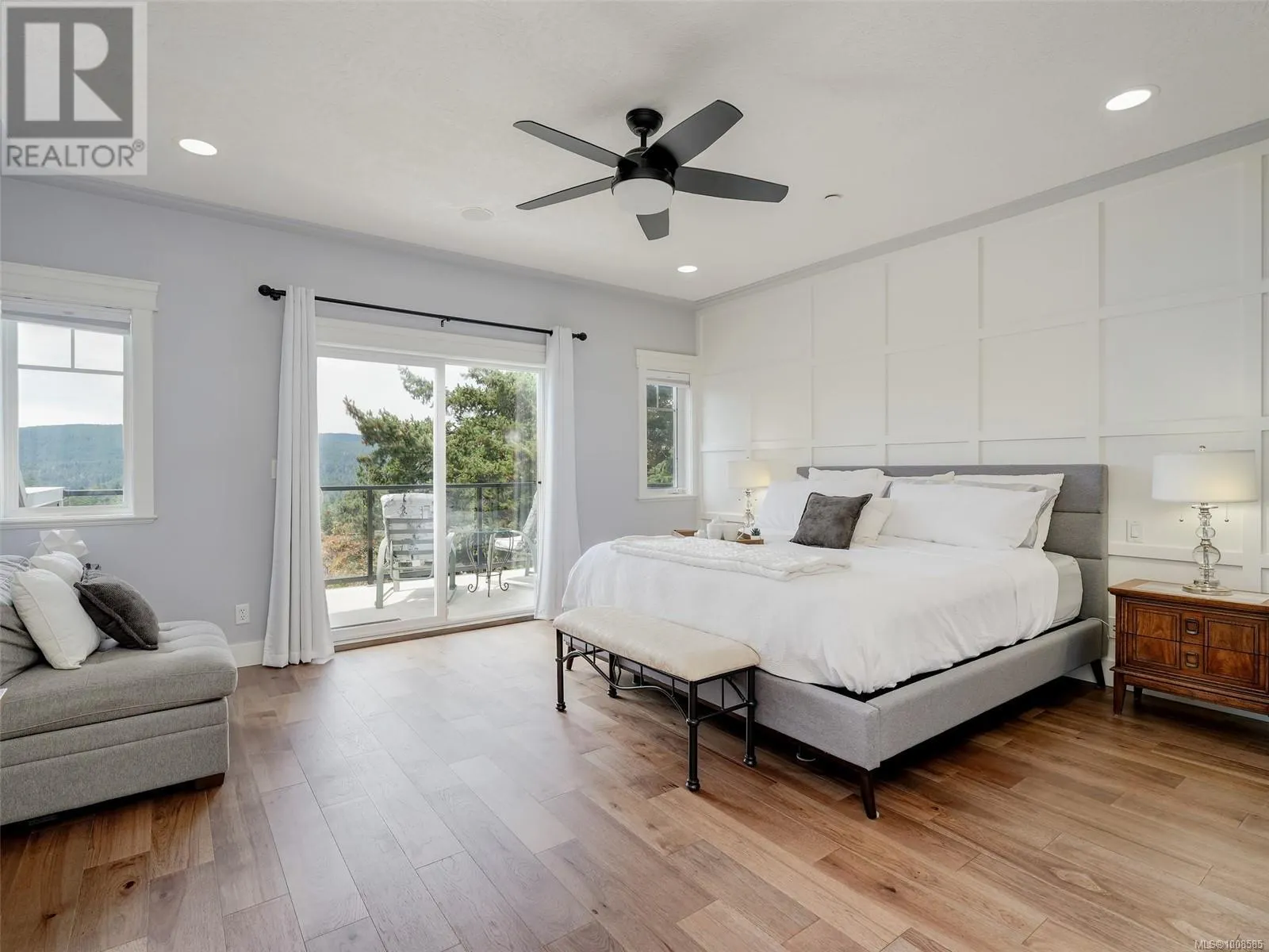1281 Rockhampton Close