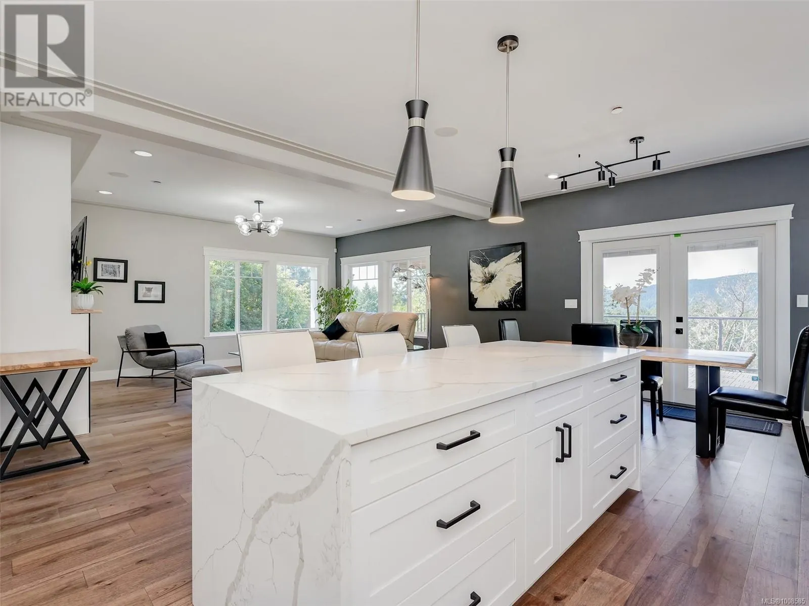 1281 Rockhampton Close