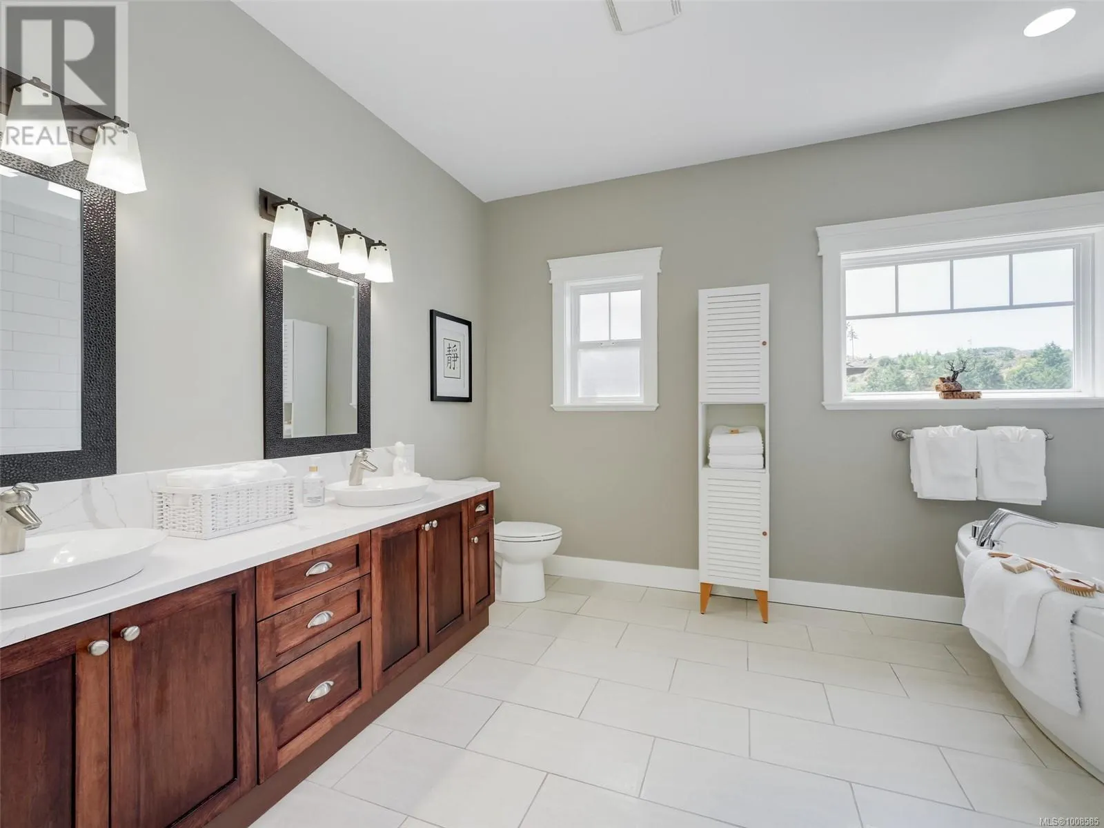 1281 Rockhampton Close