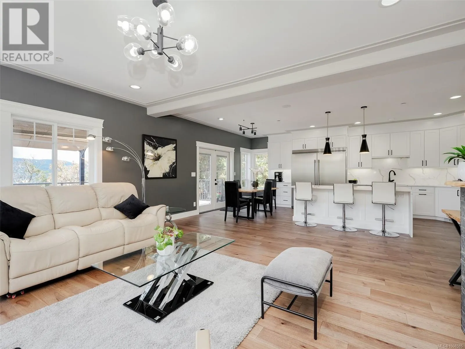 1281 Rockhampton Close