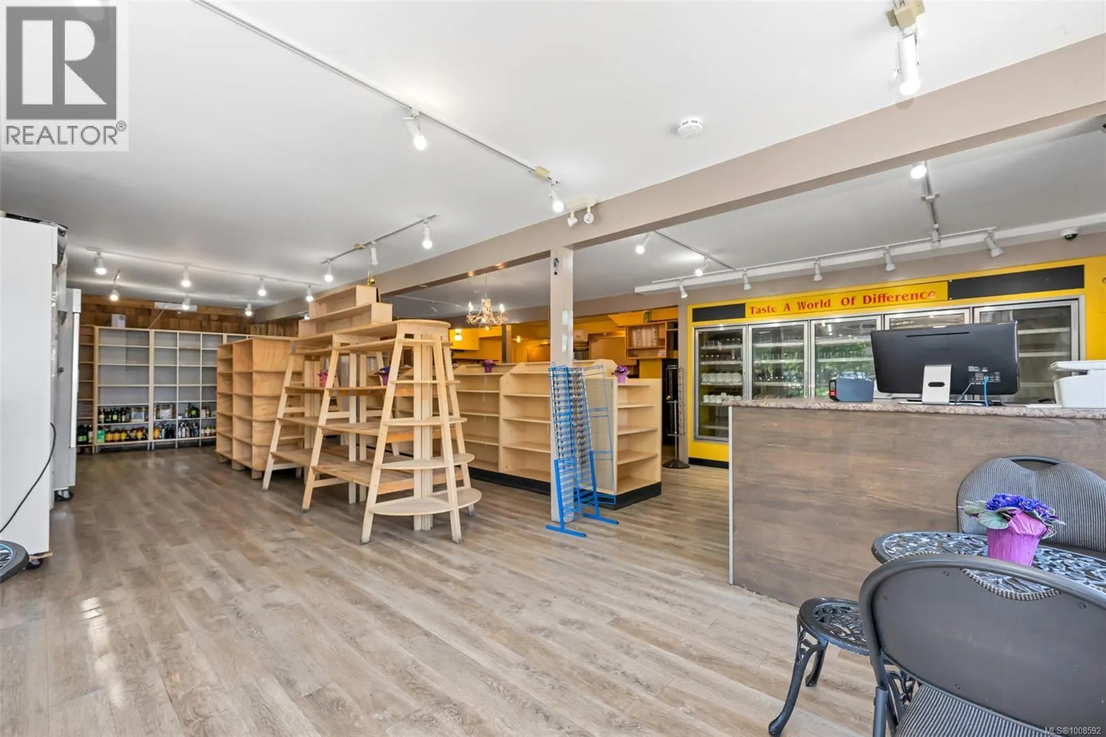 2405 Eastdowne Rd