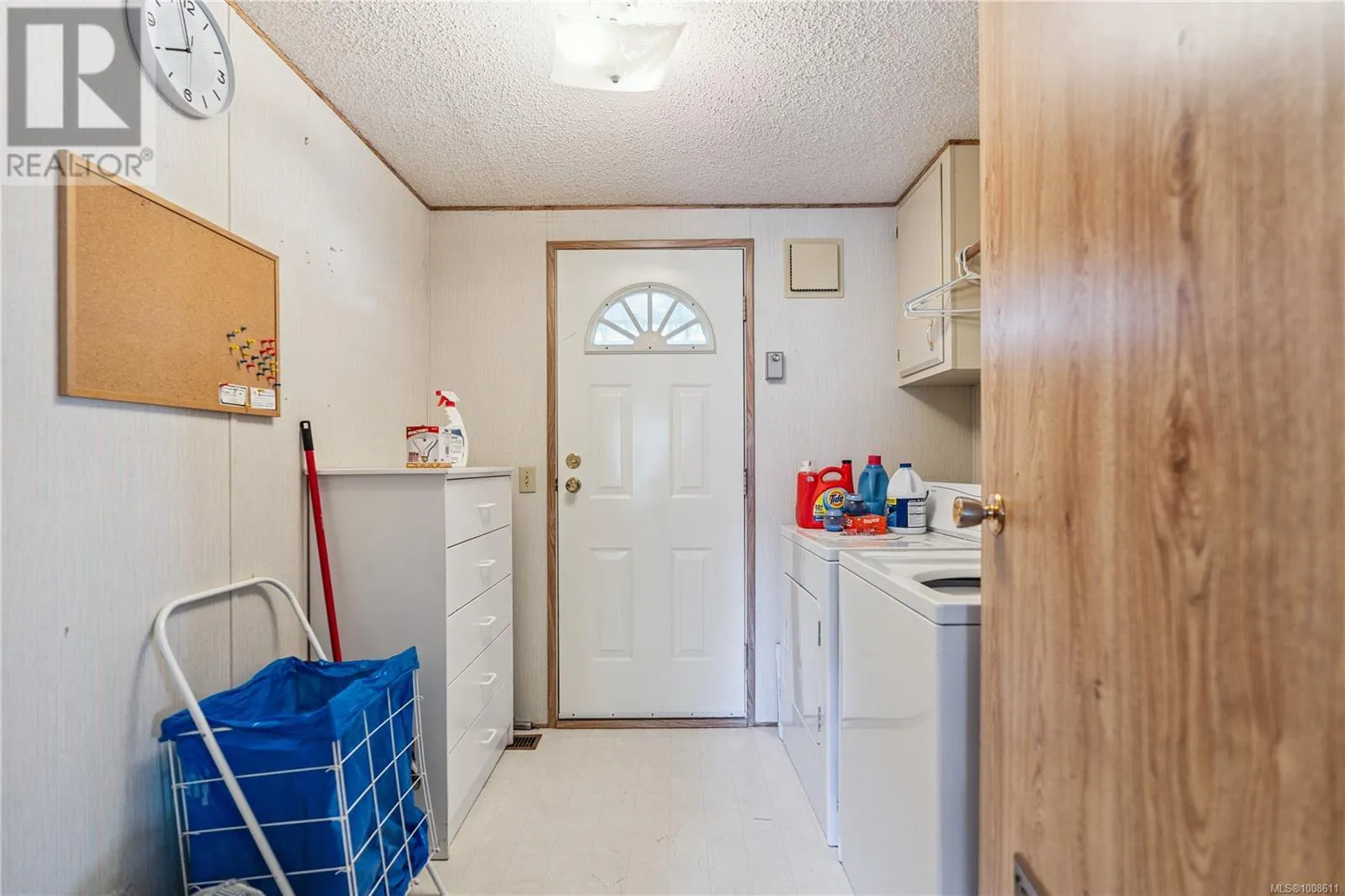 30 7701 Central Saanich Rd