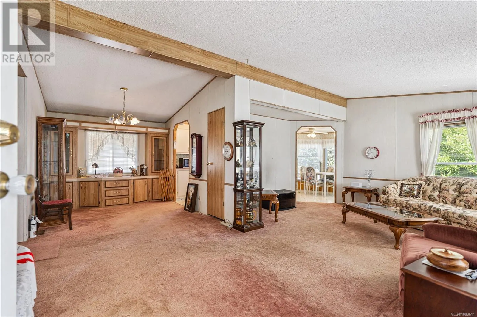 30 7701 Central Saanich Rd