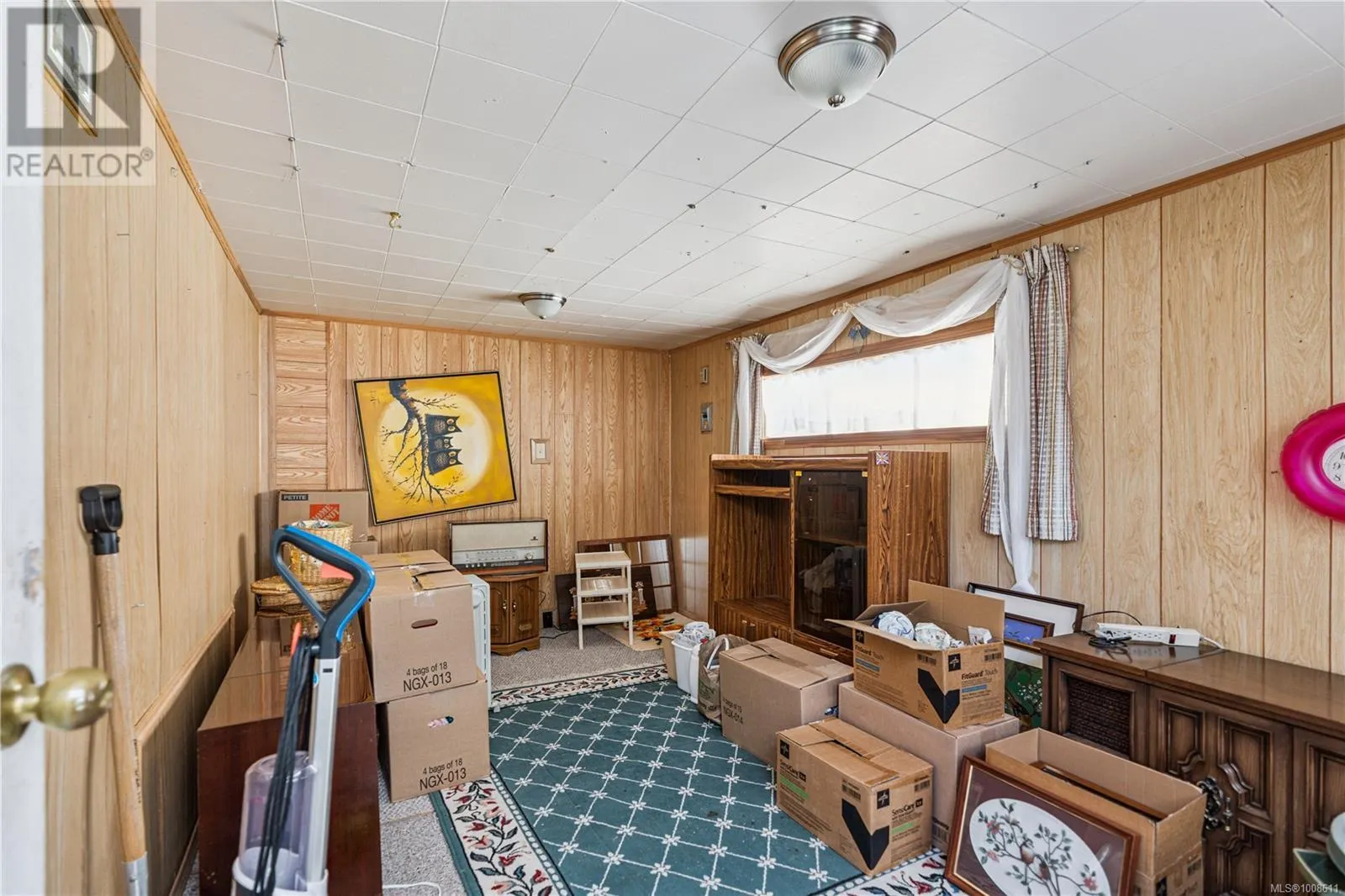 30 7701 Central Saanich Rd