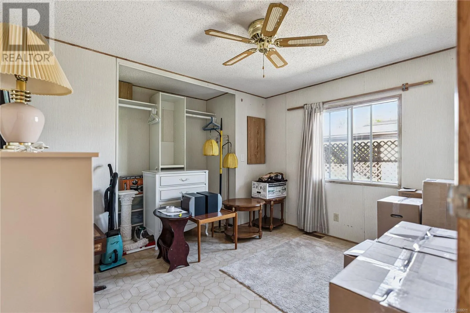 30 7701 Central Saanich Rd