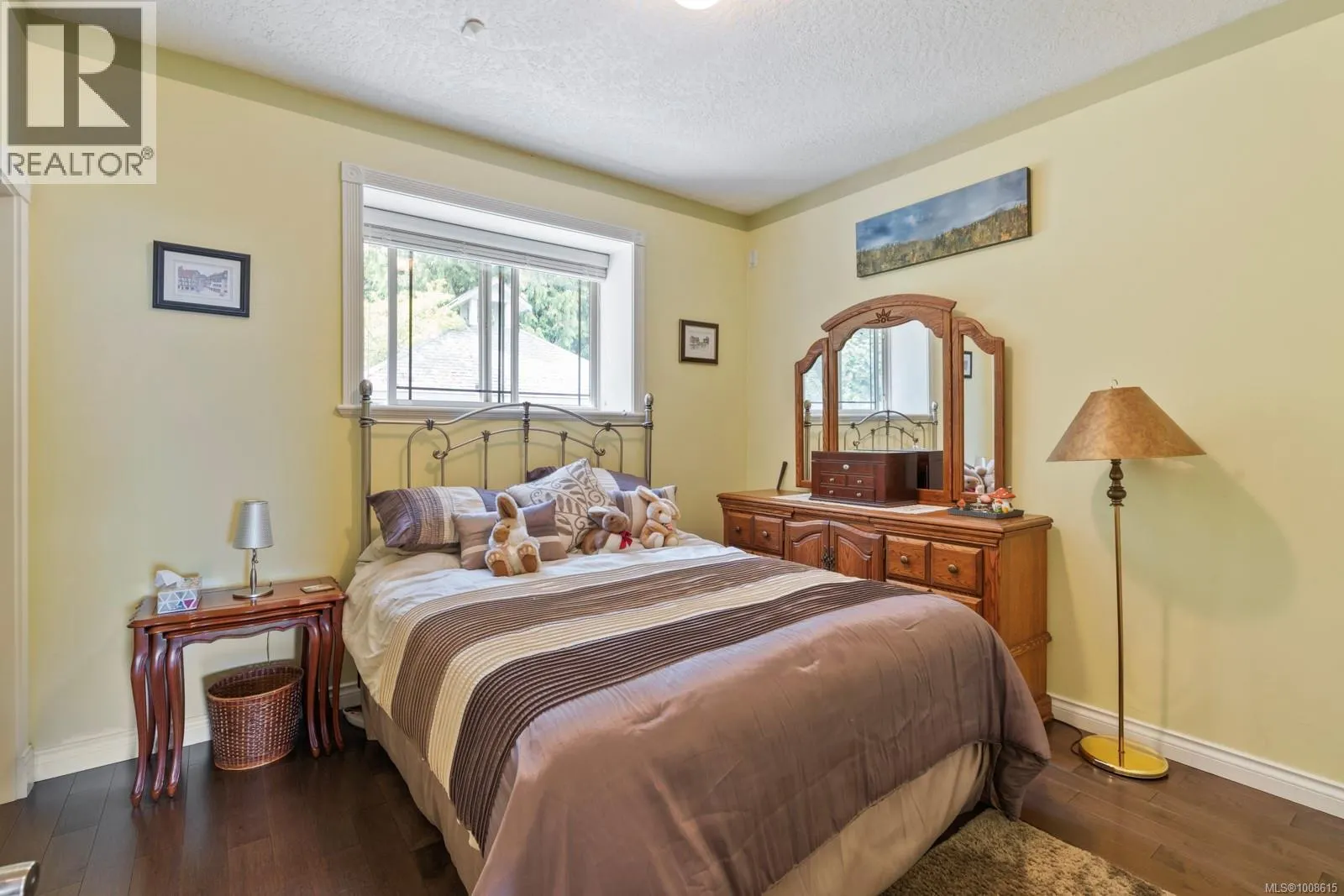 7012 Island View Pl