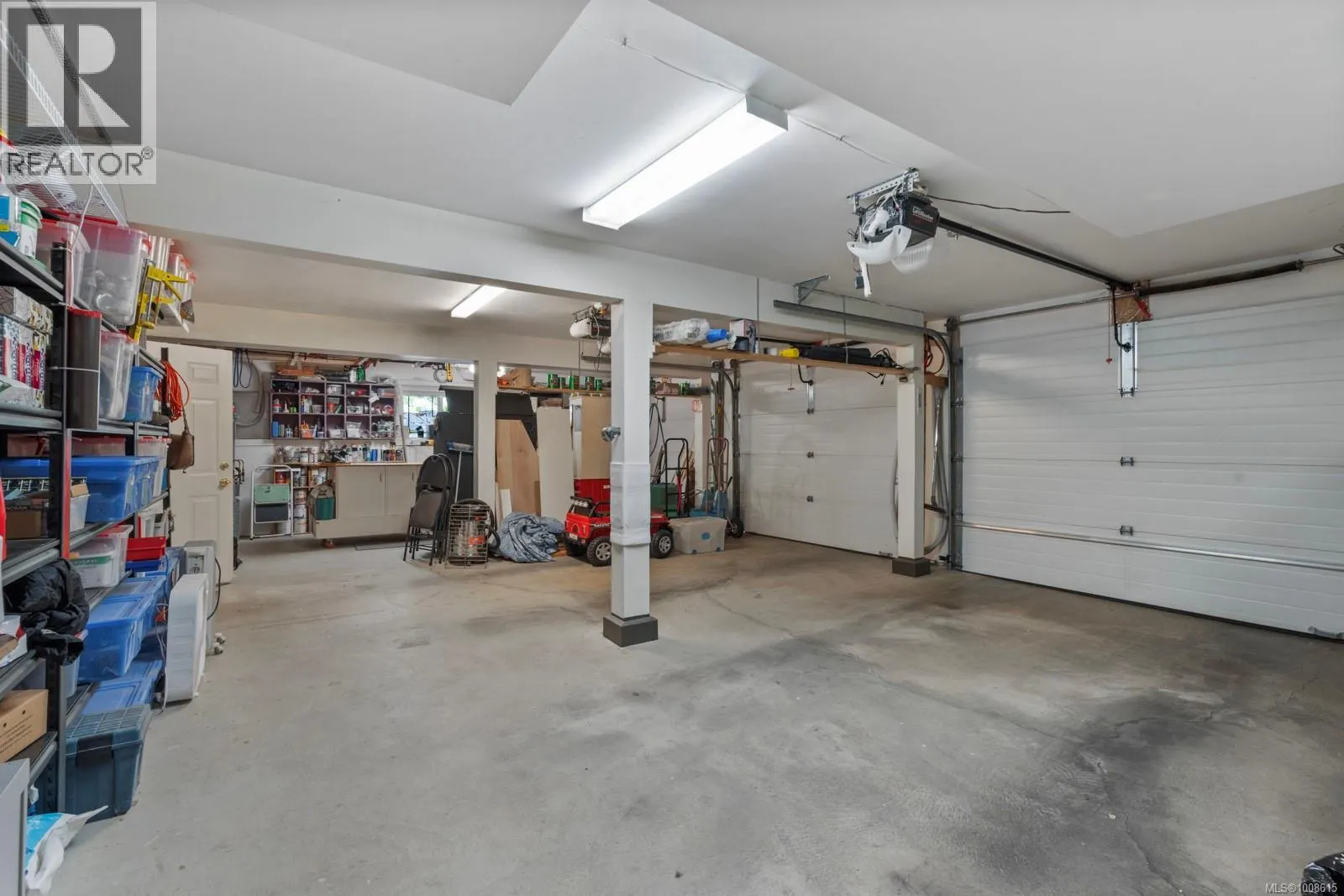 7012 Island View Pl