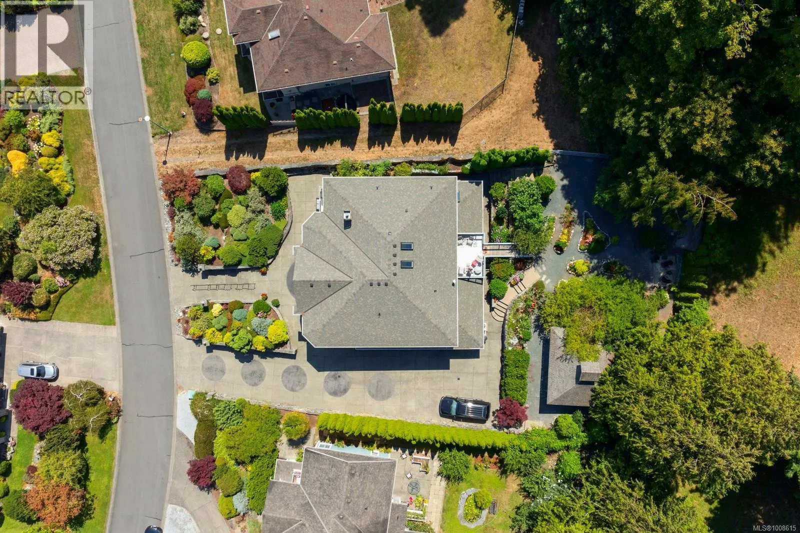 7012 Island View Pl