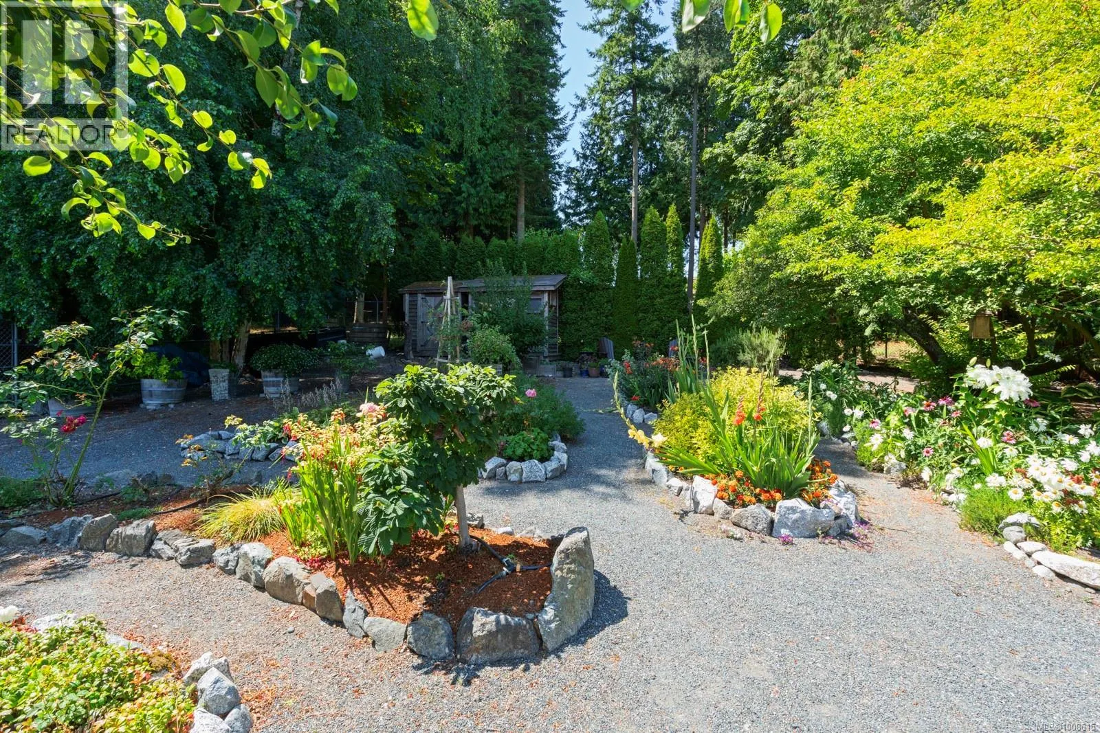 7012 Island View Pl