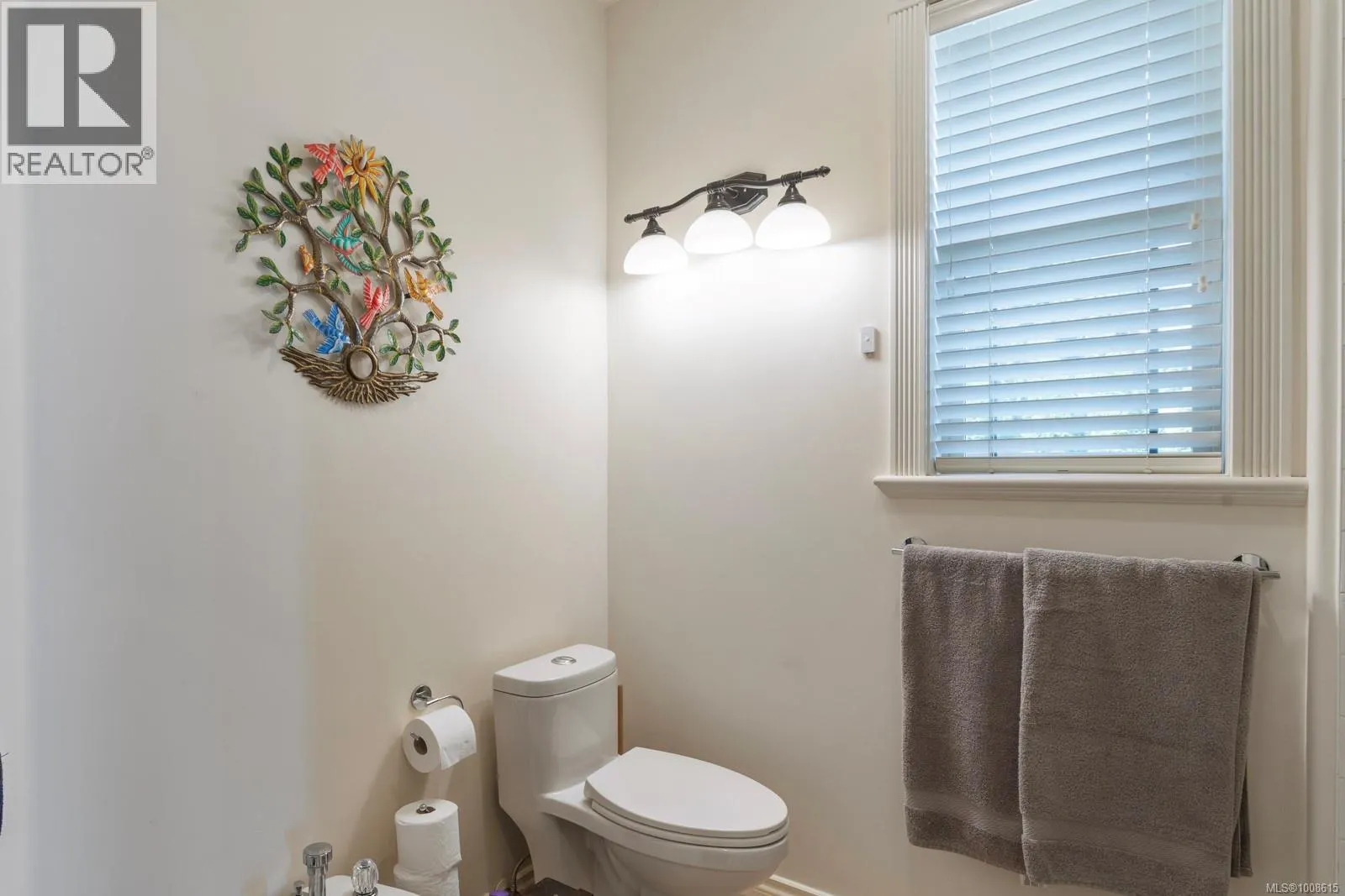 7012 Island View Pl