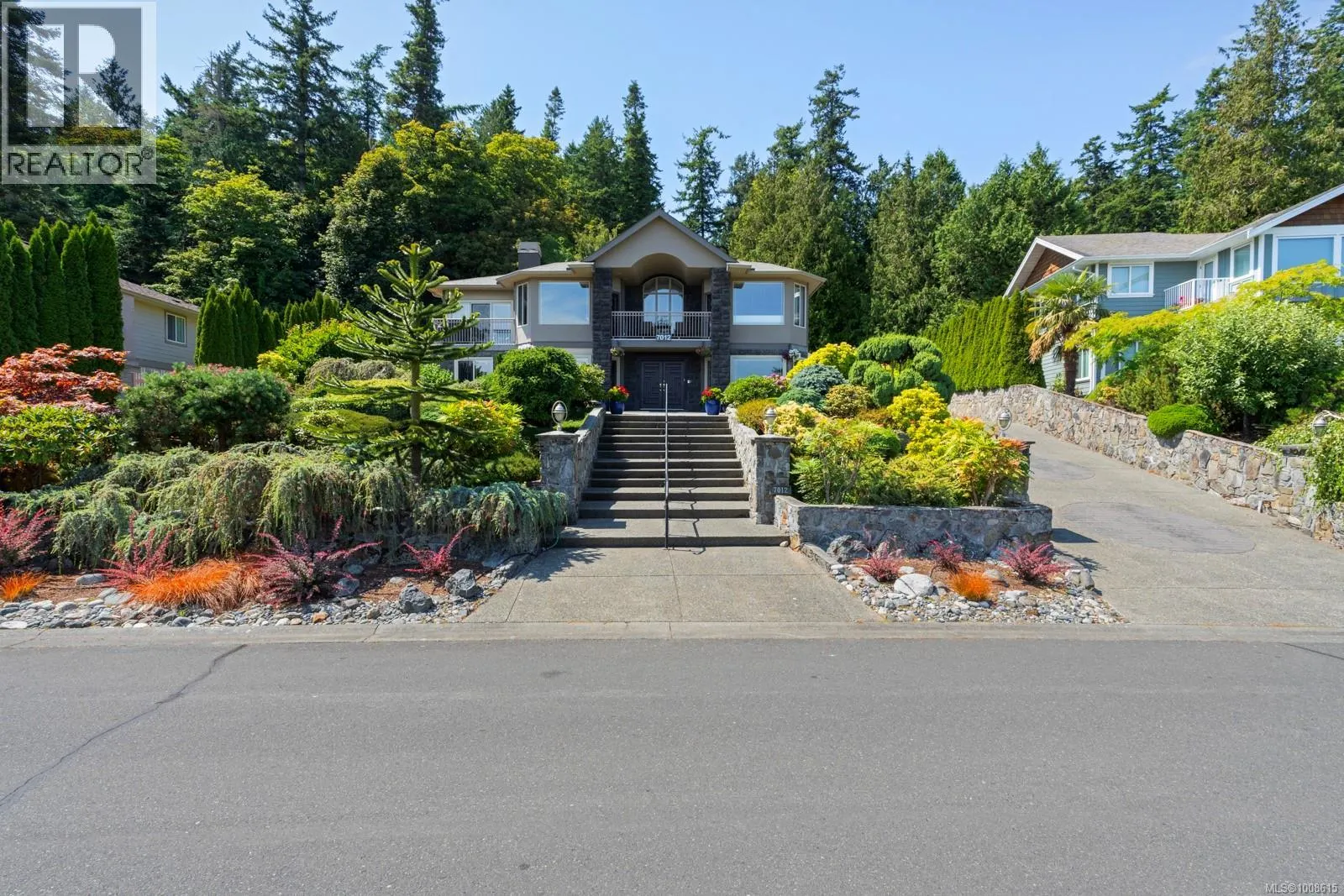 7012 Island View Pl