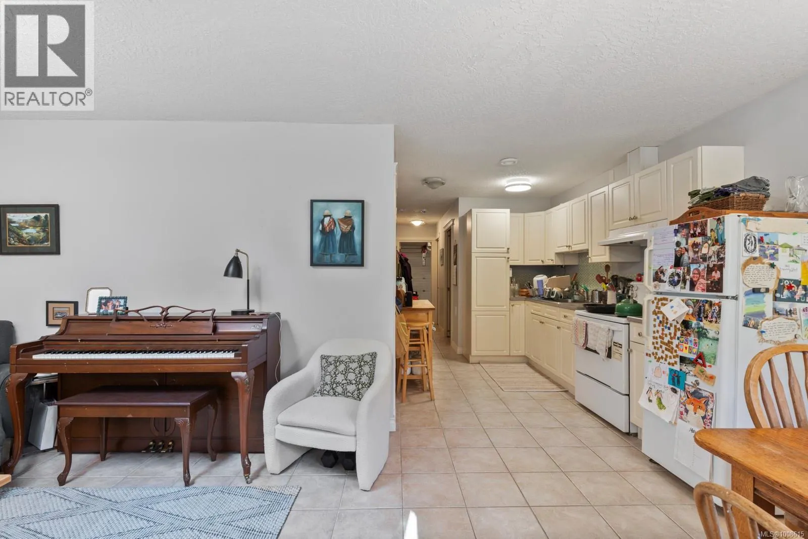 7012 Island View Pl