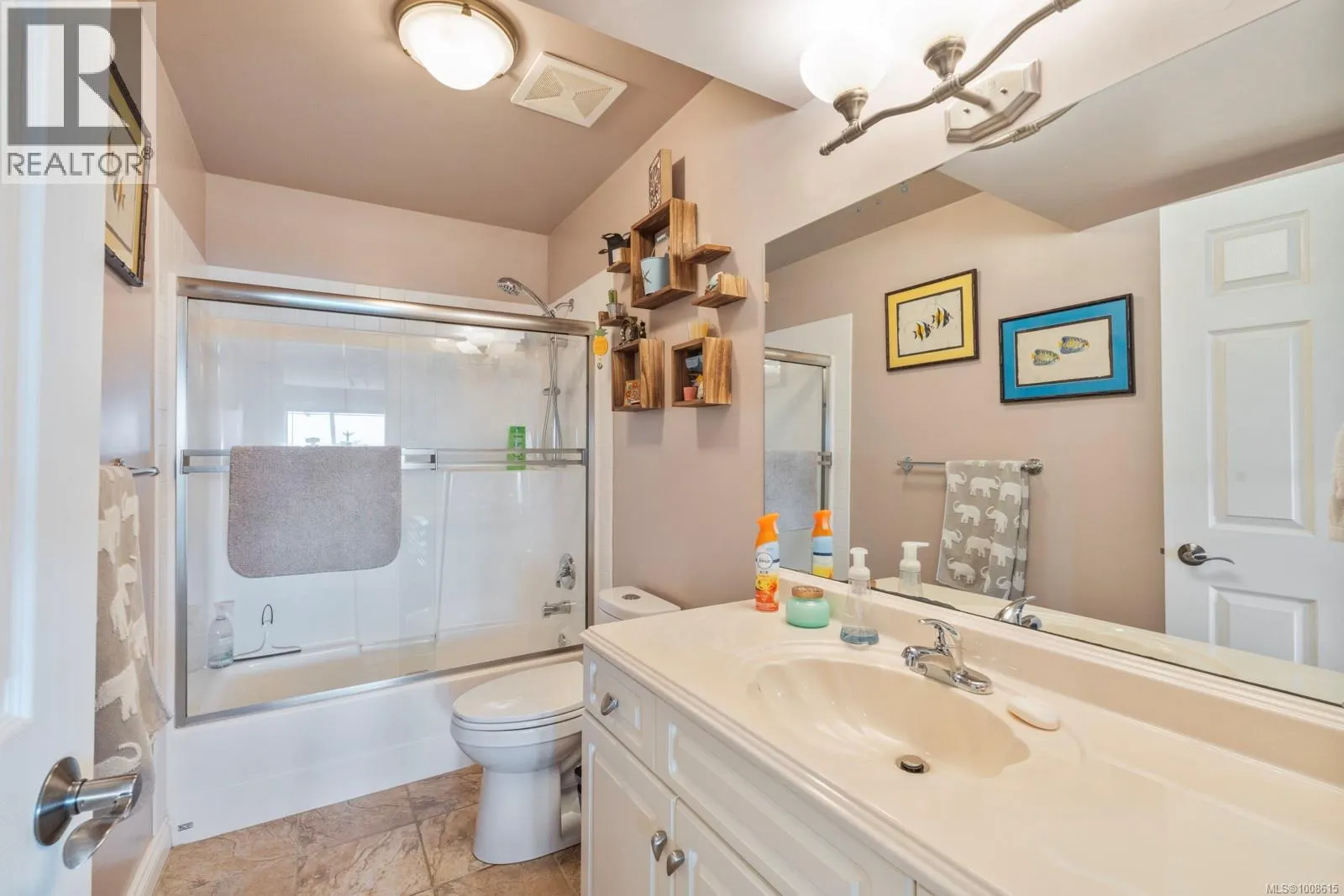 7012 Island View Pl