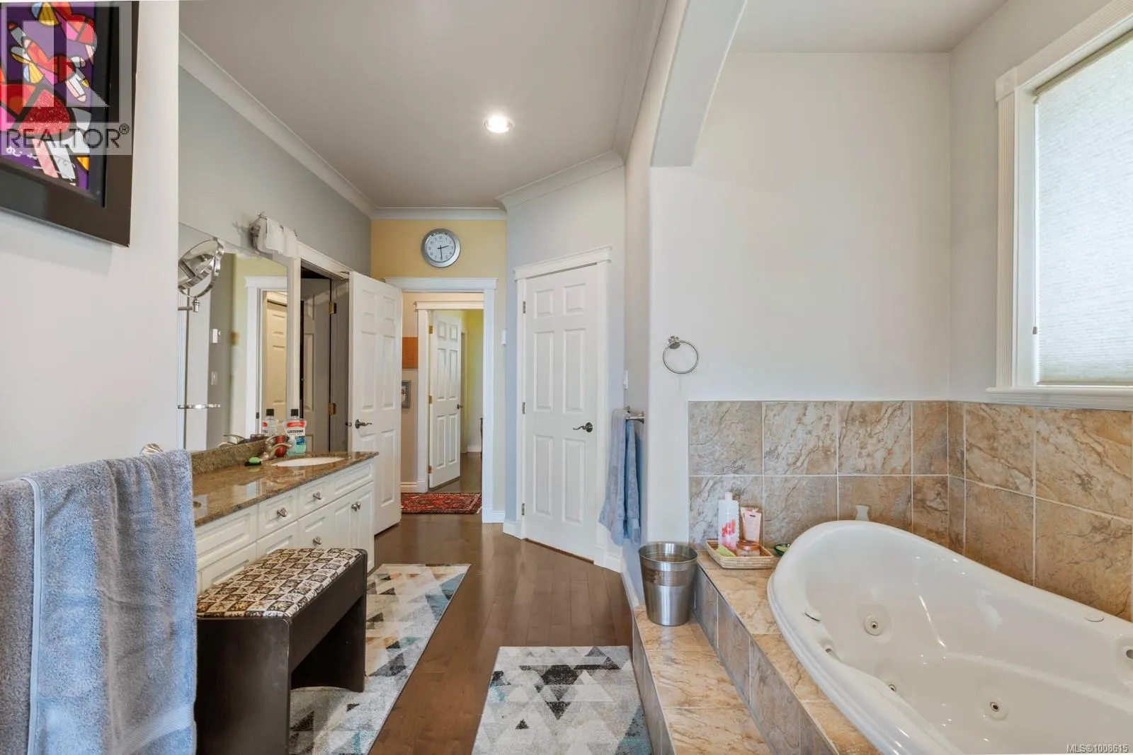 7012 Island View Pl