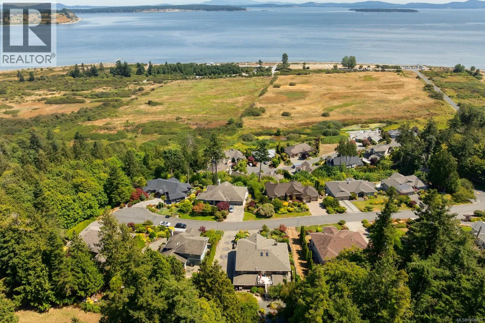 7012 Island View Pl