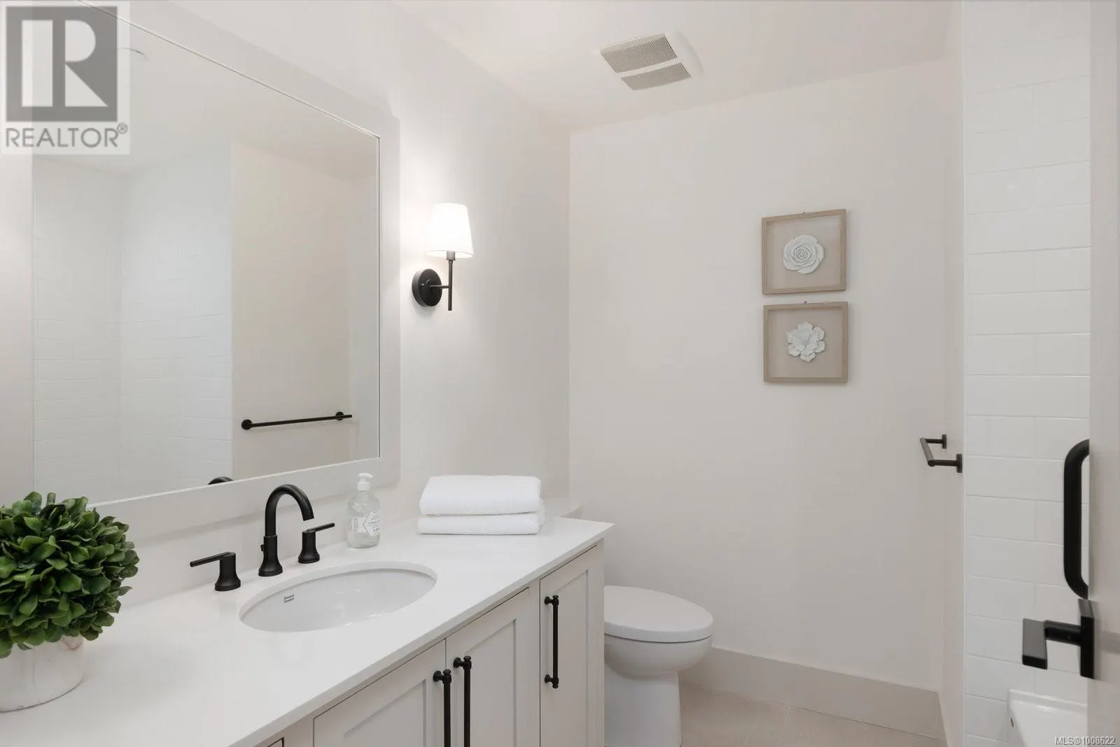 403 1335 Bear Mountain Pkwy