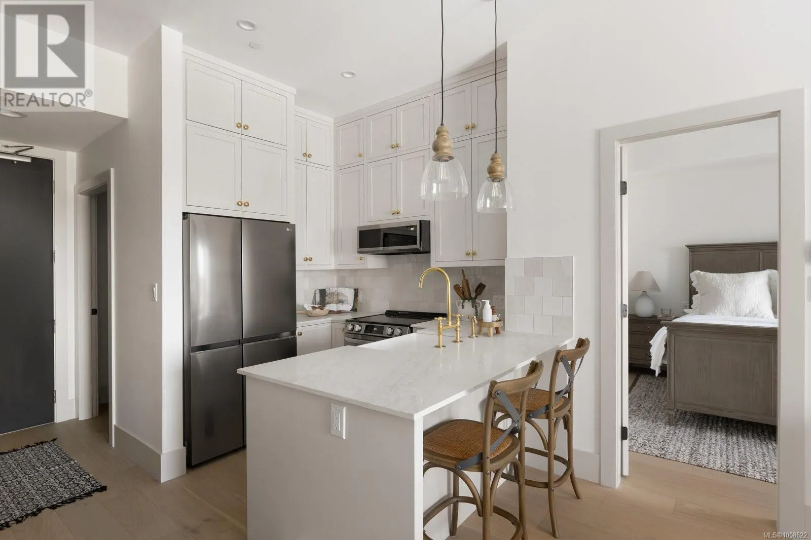 403 1335 Bear Mountain Pkwy