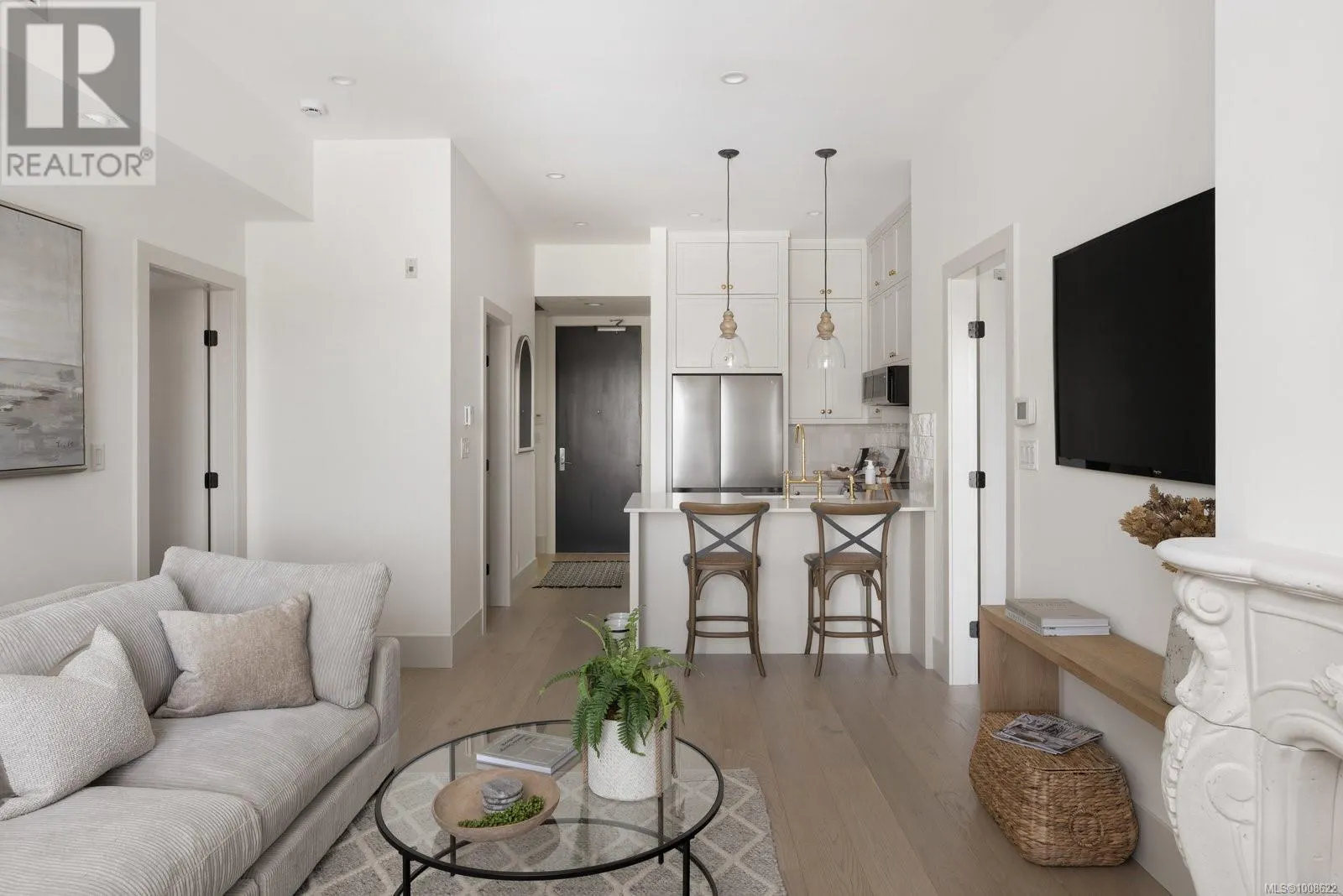 403 1335 Bear Mountain Pkwy