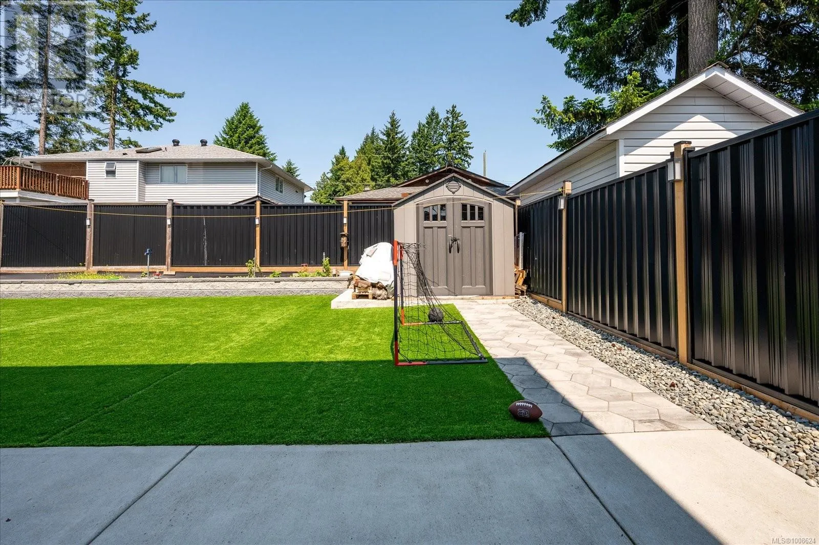 4168 Uplands Dr
