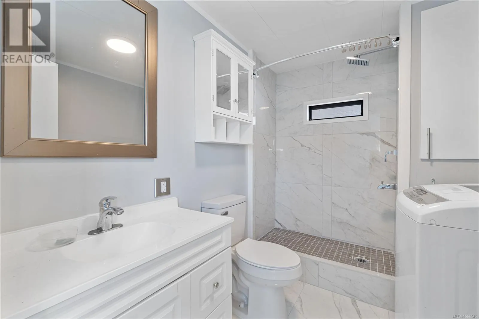 41 6245 Metral Dr