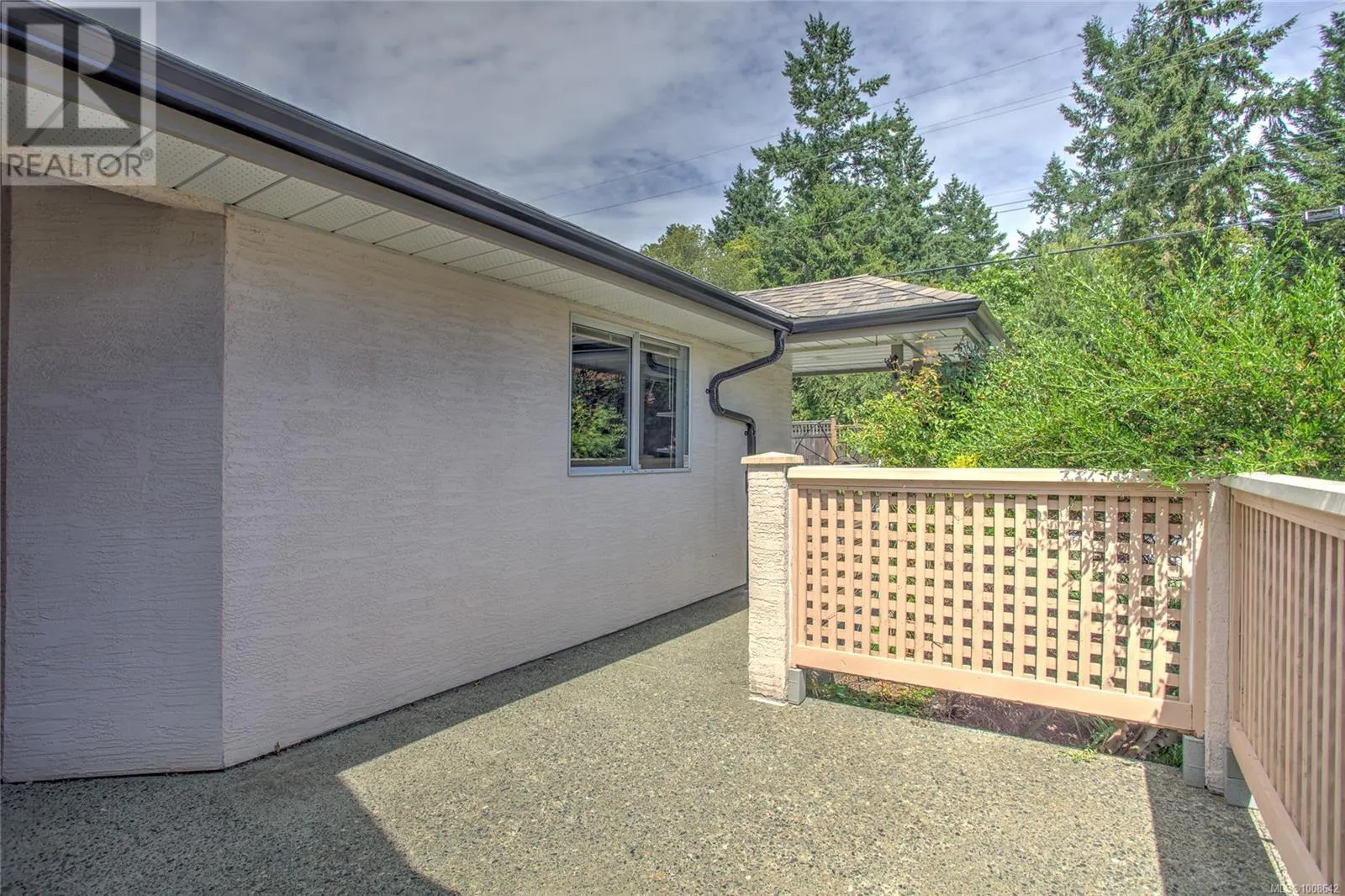 3 5980 Jaynes Rd
