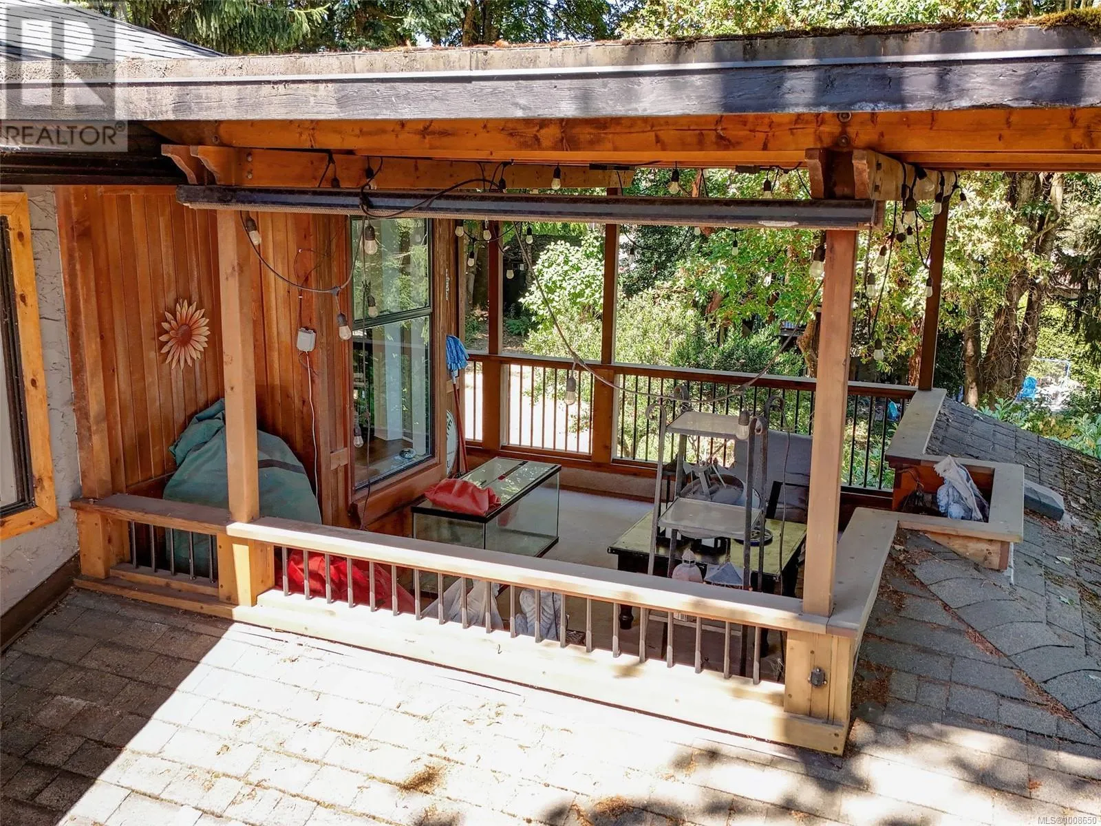 2418 Barbara Pl