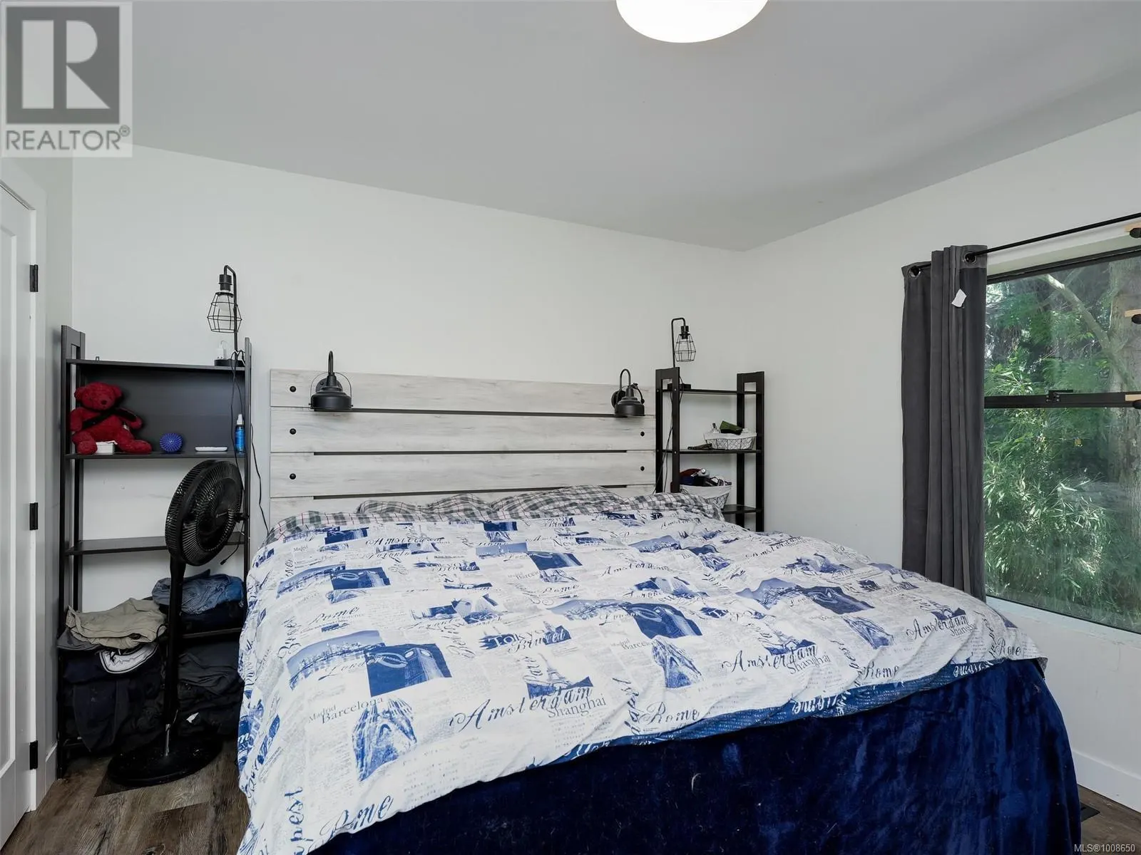 2418 Barbara Pl