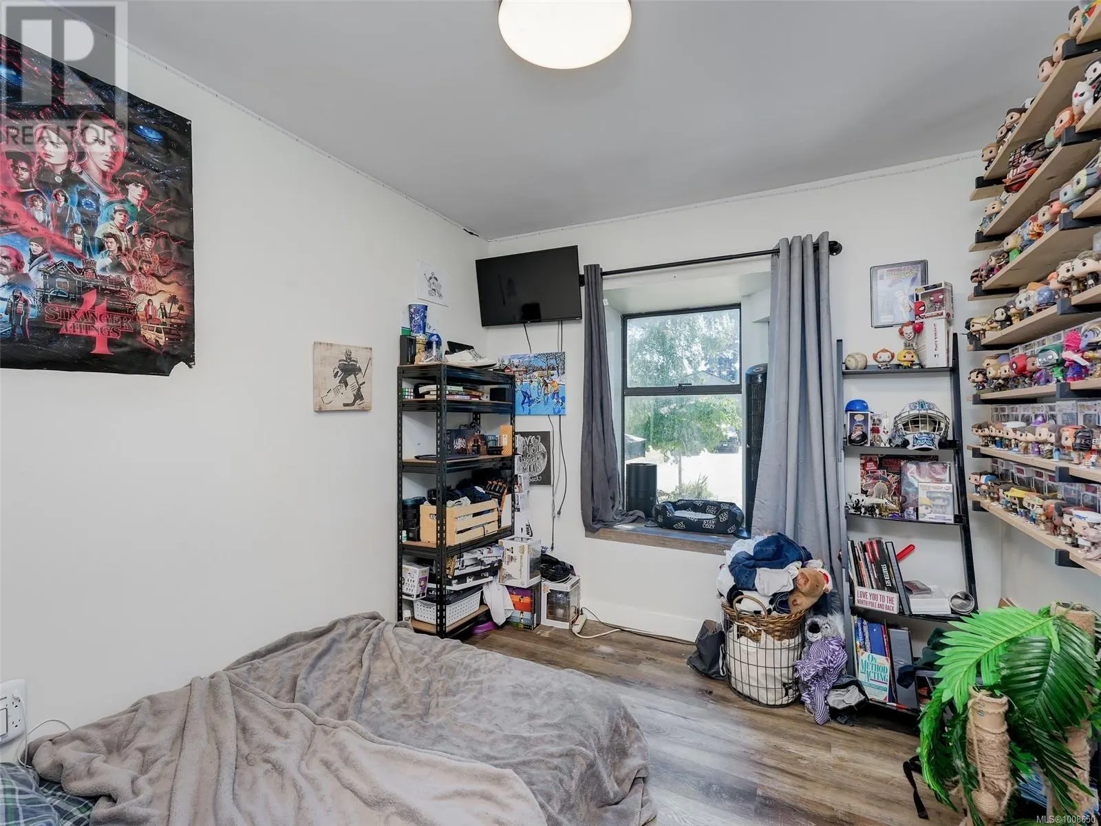 2418 Barbara Pl