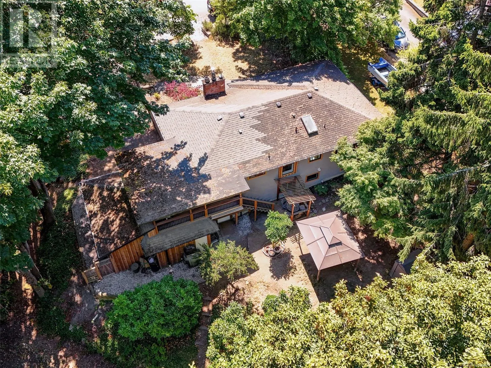 2418 Barbara Pl