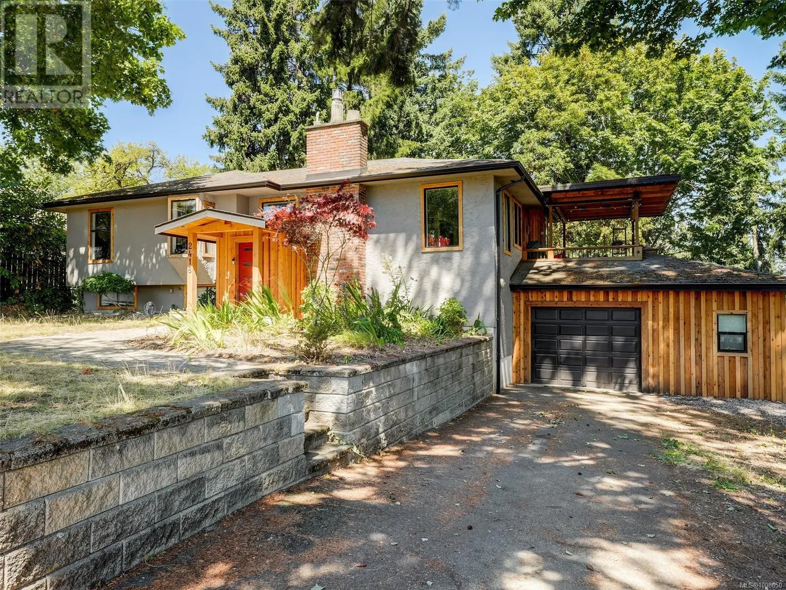 2418 Barbara Pl