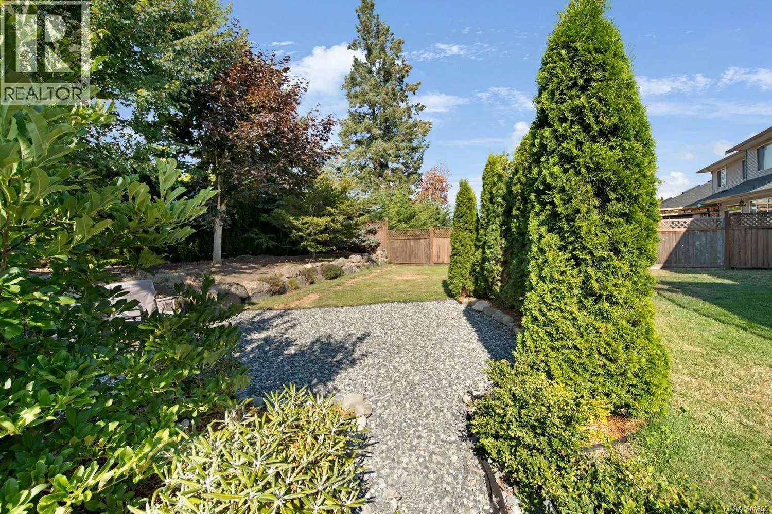 1754 Country Hills Dr