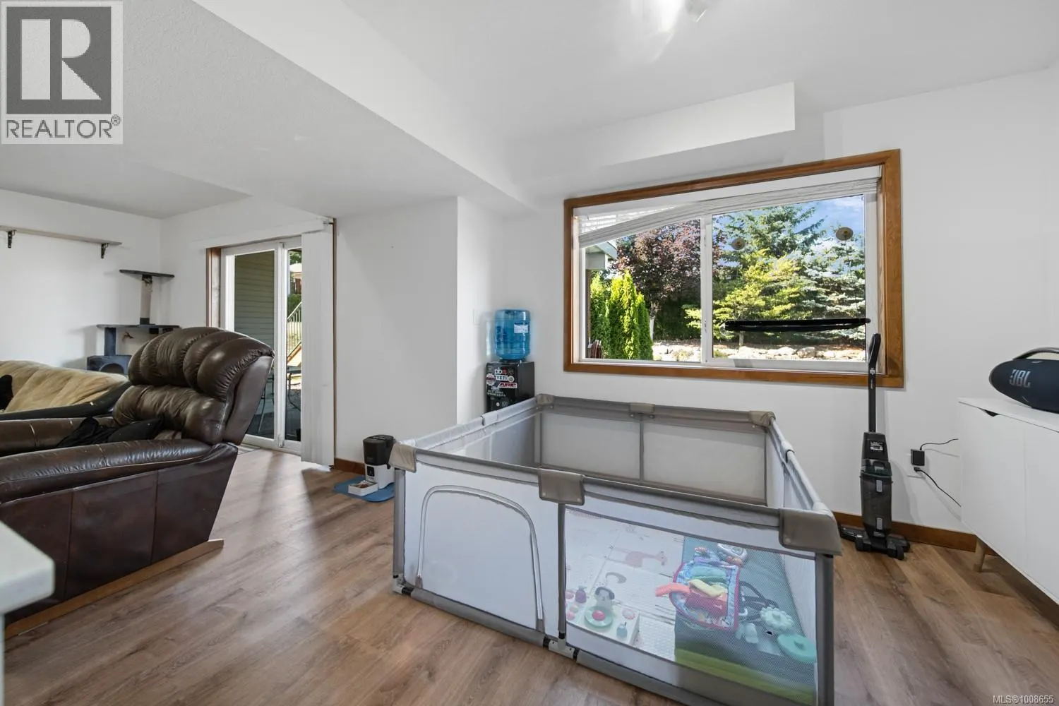 1754 Country Hills Dr