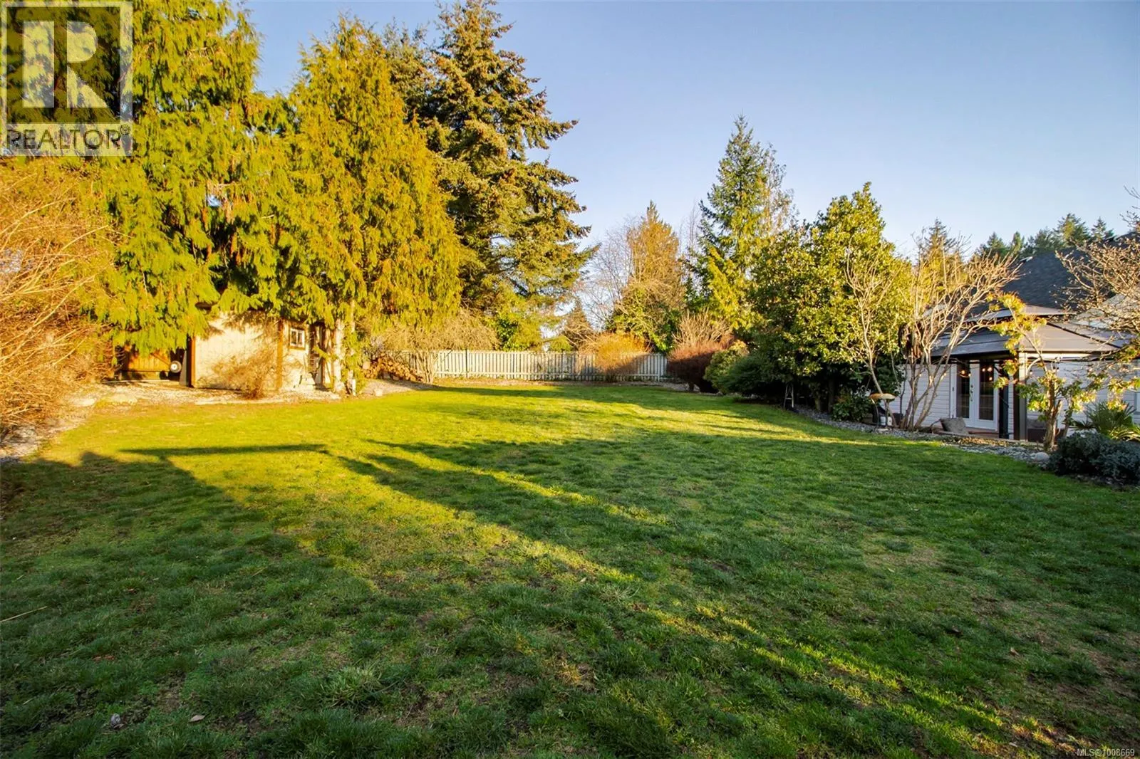 1960 Emma Way