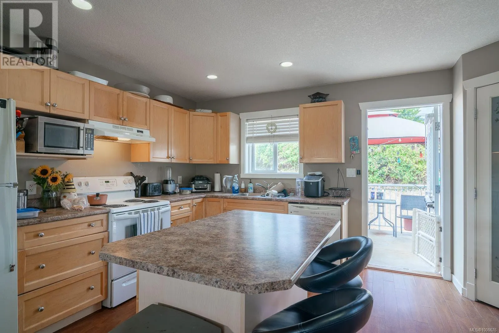 1097 Silver Mountain Rd