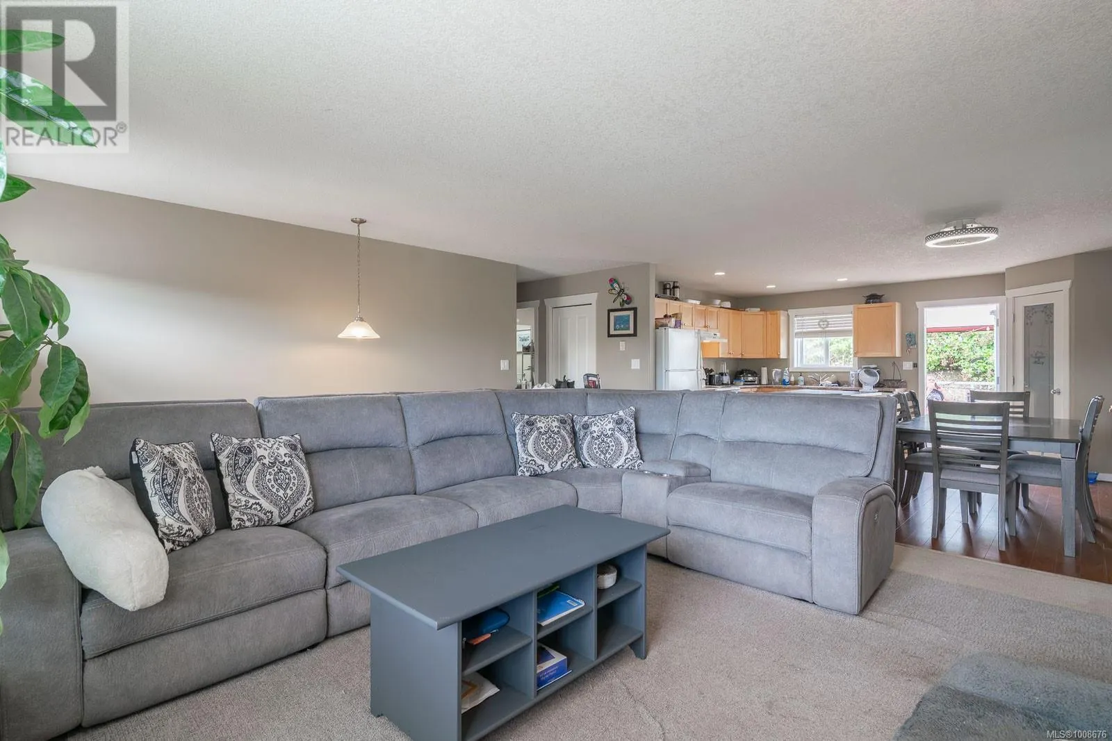 1097 Silver Mountain Rd
