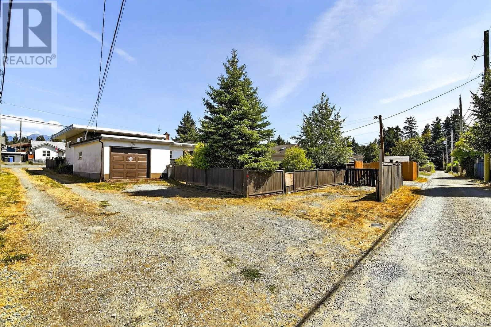 3586 10th Ave