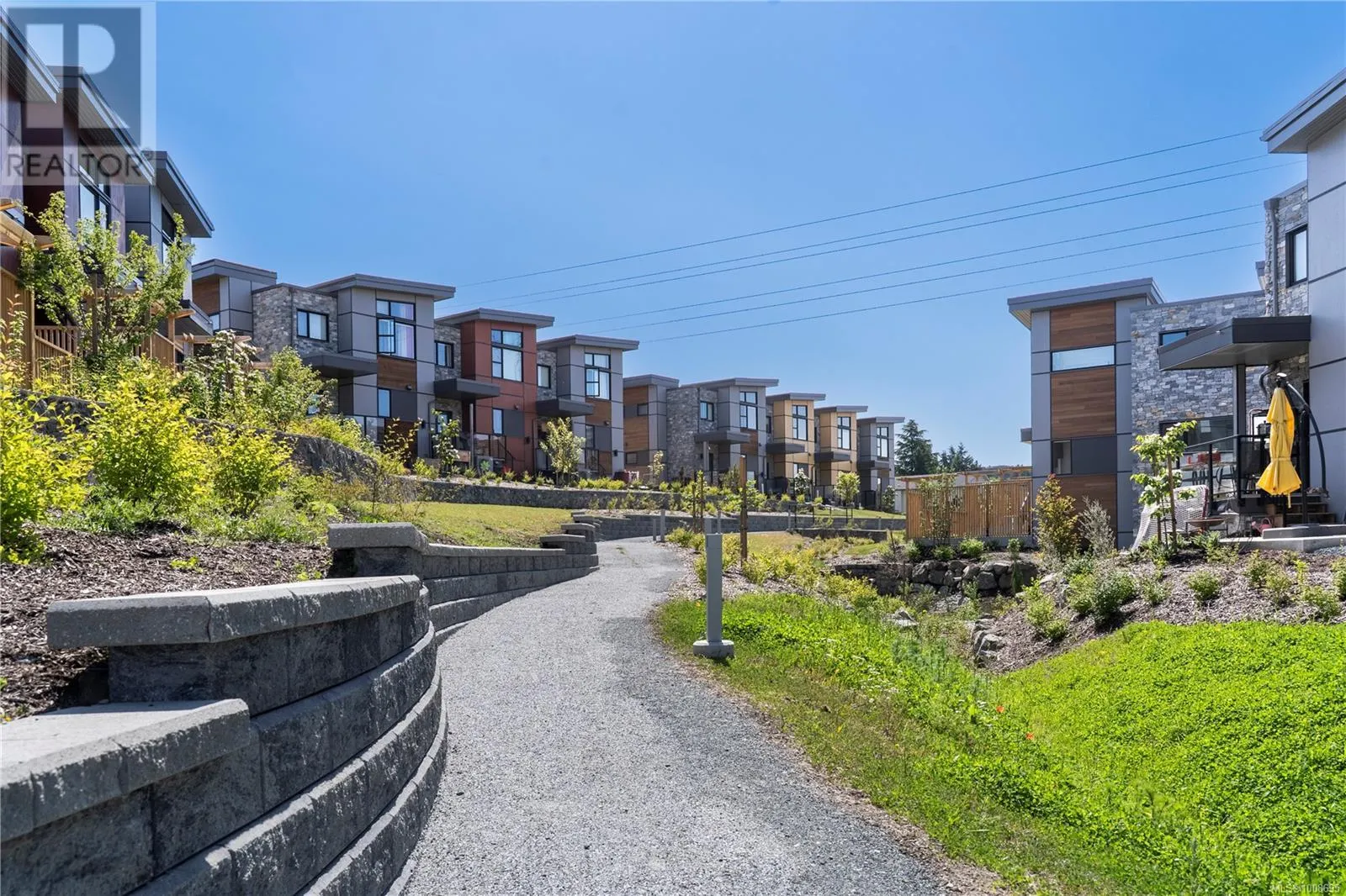 14 4253 Dieppe Rd