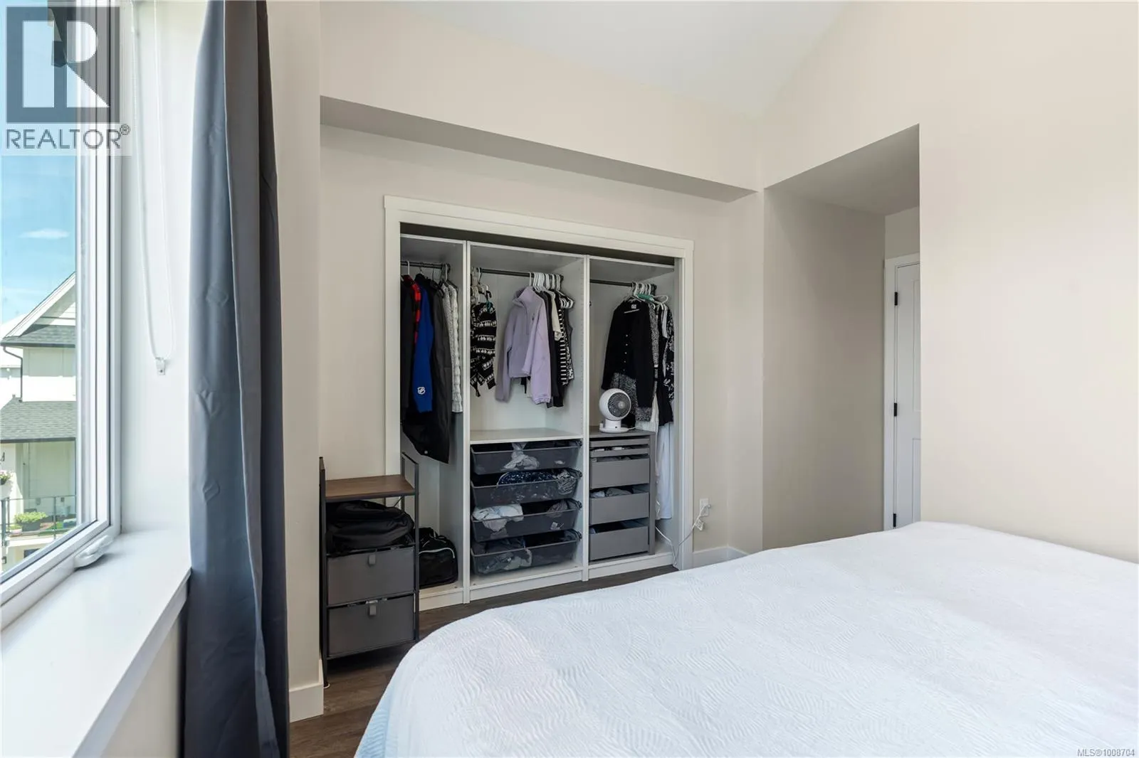 1023 Boxcar Close