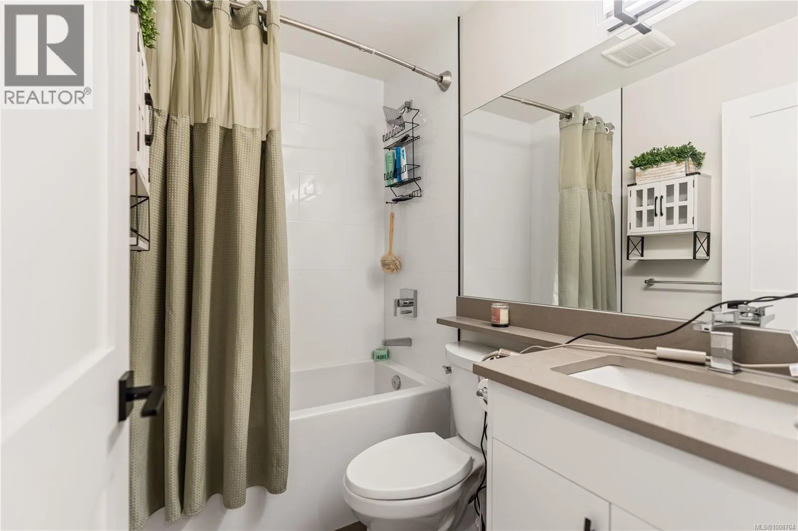 1023 Boxcar Close