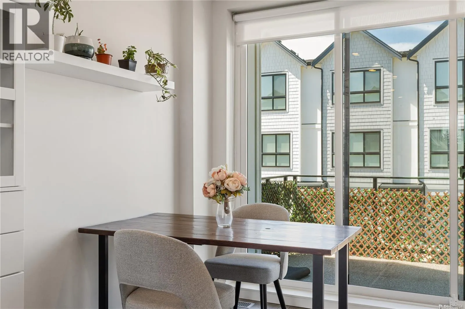 1023 Boxcar Close