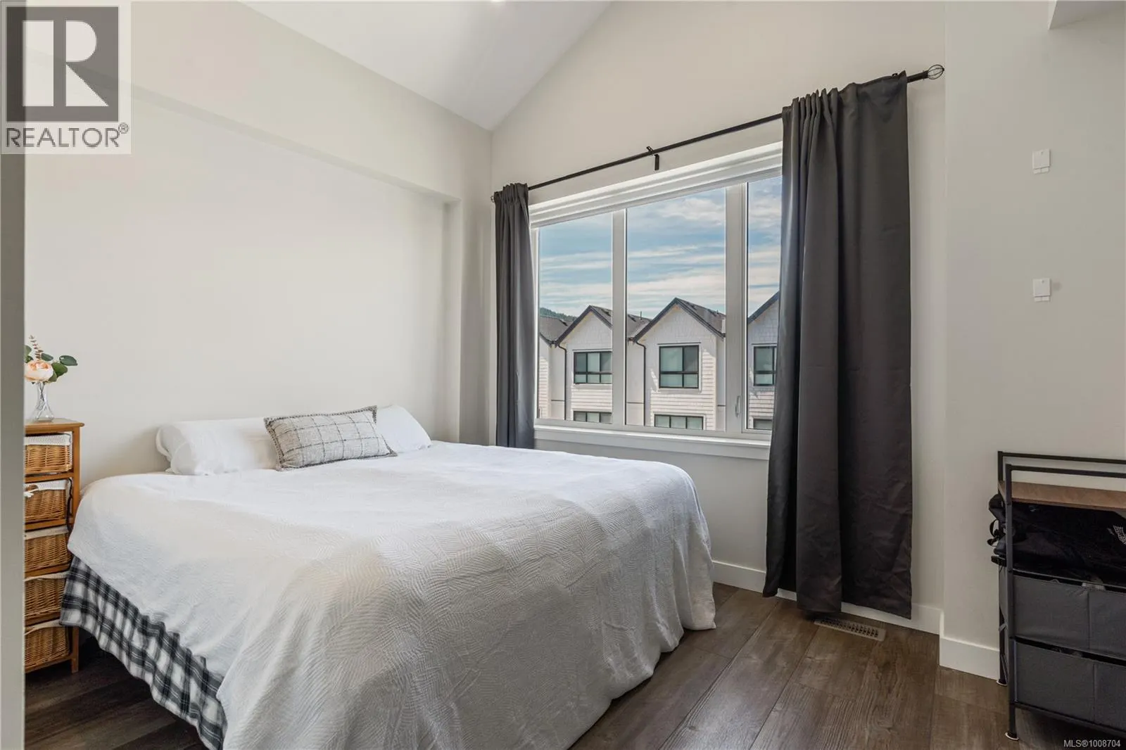 1023 Boxcar Close